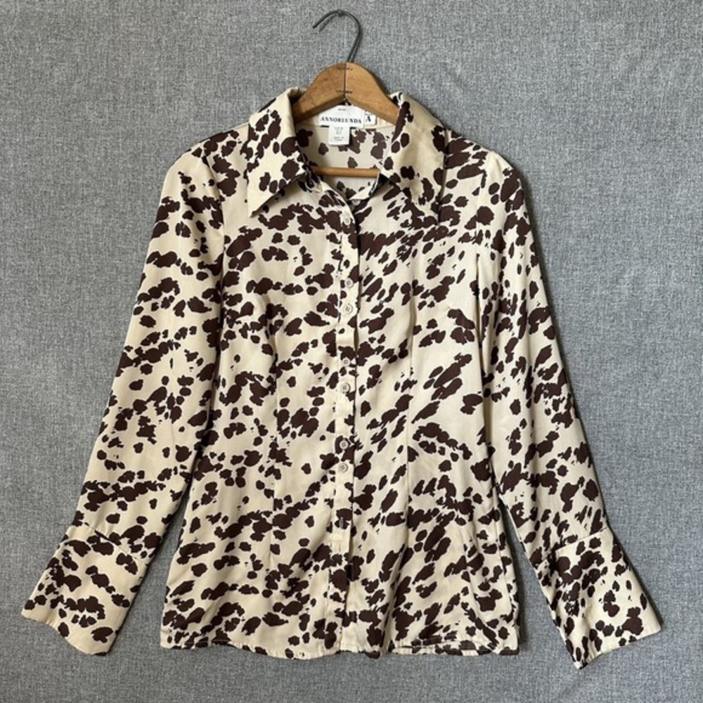 Annorlunda‎ Cow Print Blouse Top Women's Silky Texture